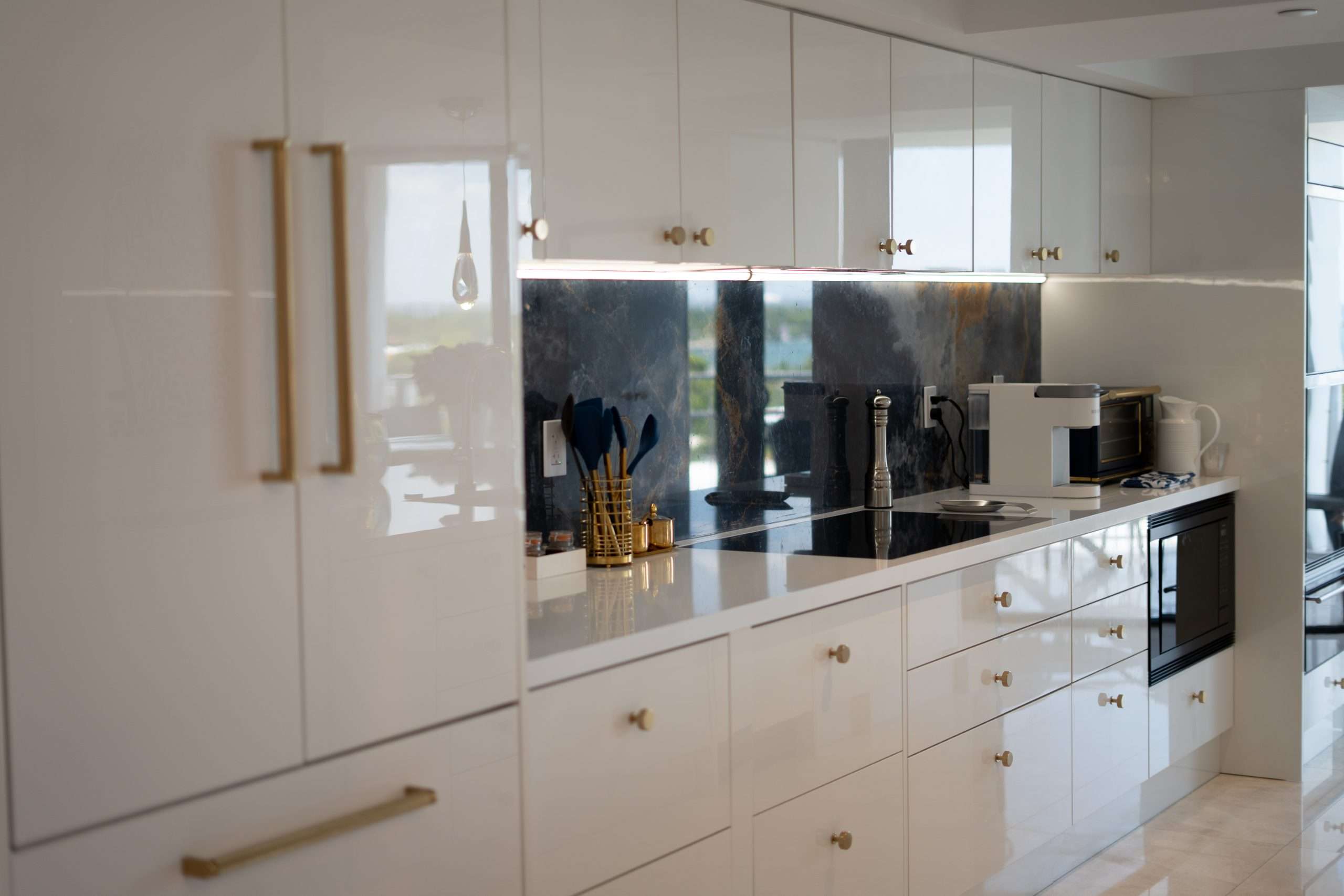 Custom interior craftsmanship by Metro Design-Build